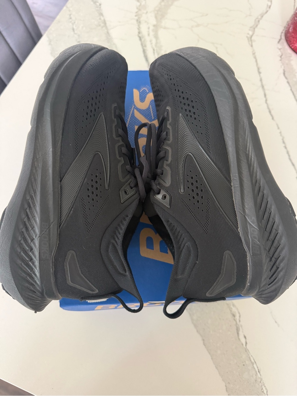 Women’s brooks glycerin 23 black sz 10.5